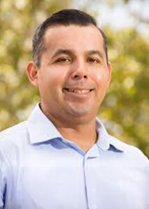 sergio-farias Sergio Farias