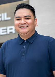Marlon-Ray Velasco Marlon-Ray Velasco